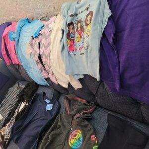 11 Pieces Of Girls Clothing Size 4 Small (Brand New) w/tags In Excellent Conditi